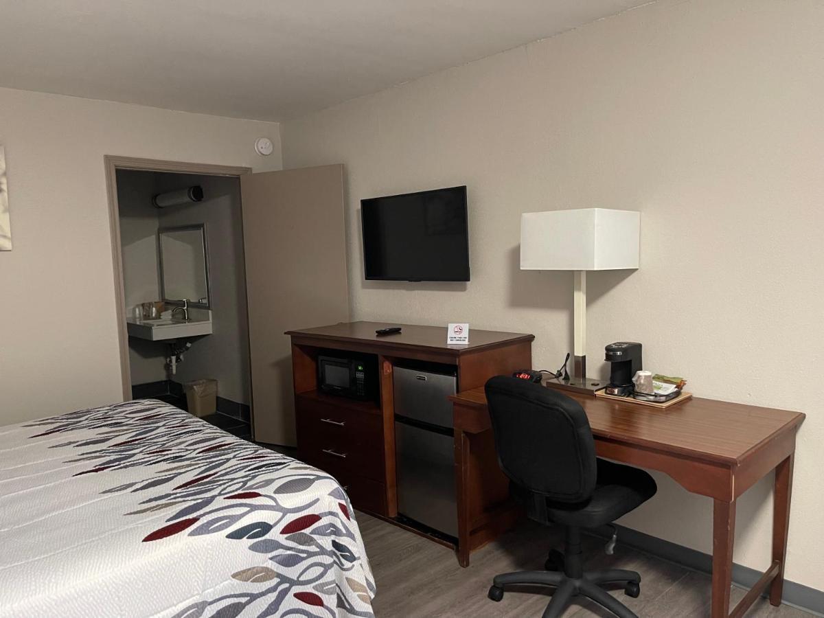Red Roof Inn לה גראנג' מראה חיצוני תמונה