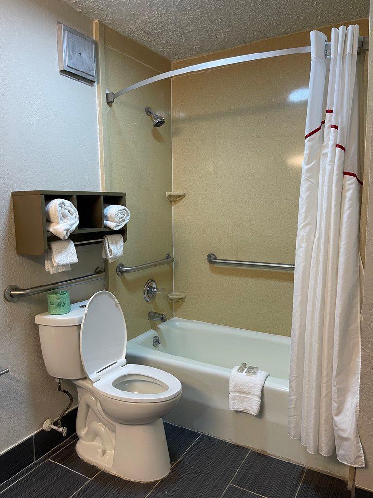 Red Roof Inn לה גראנג' מראה חיצוני תמונה